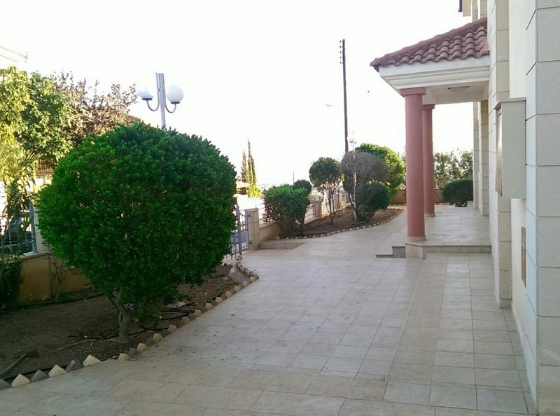 VILLA AT AYIOS ATHANASIOS