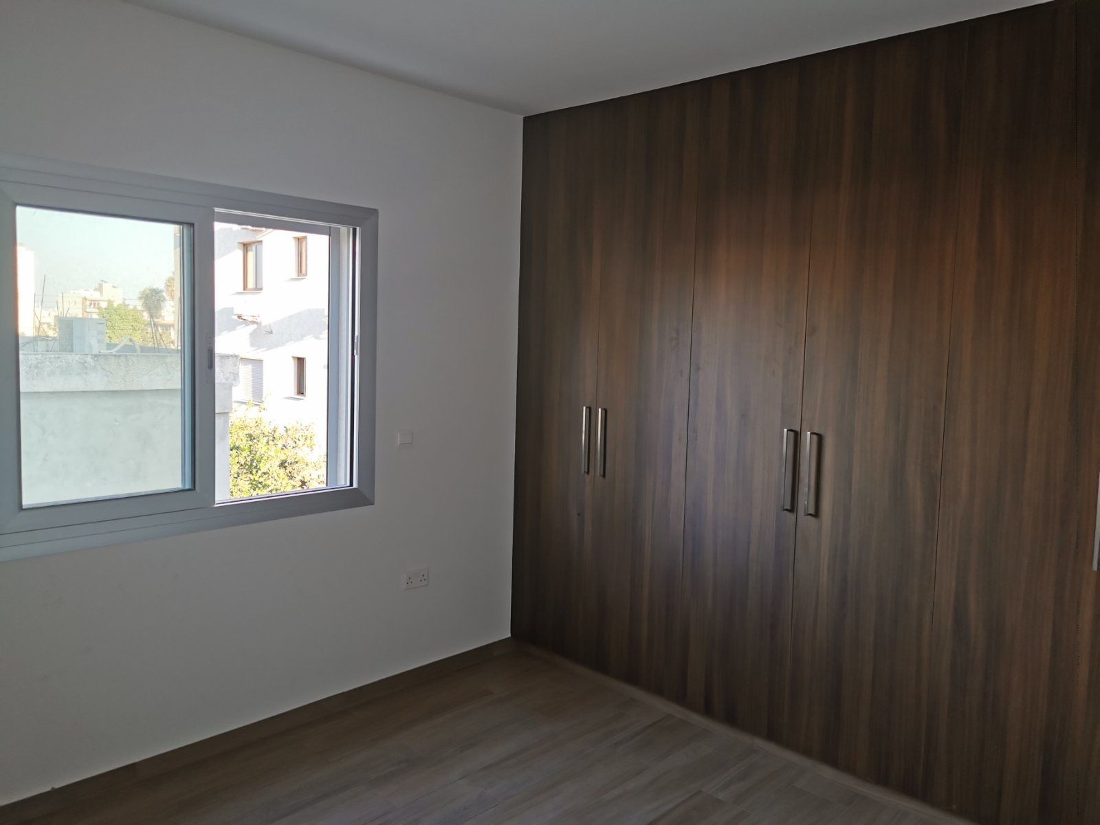 Upper floor house for rent - sp