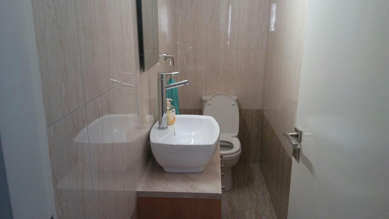 Upper floor house for rent - sp