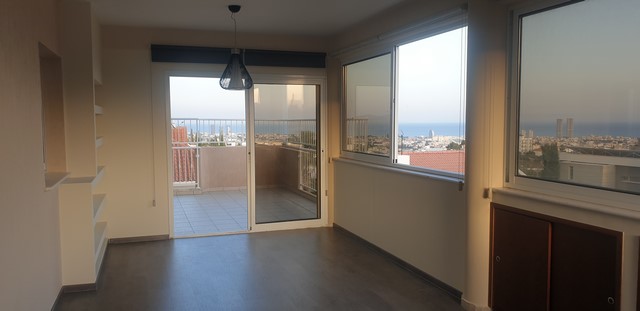 Big 2 bedroom Flat on Agios Athanasios