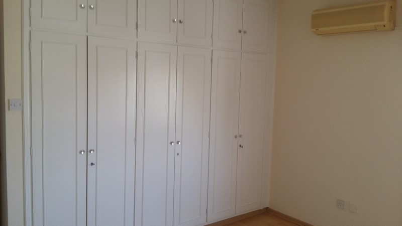 3bd FLAT AT AYIOS NECTARIOS