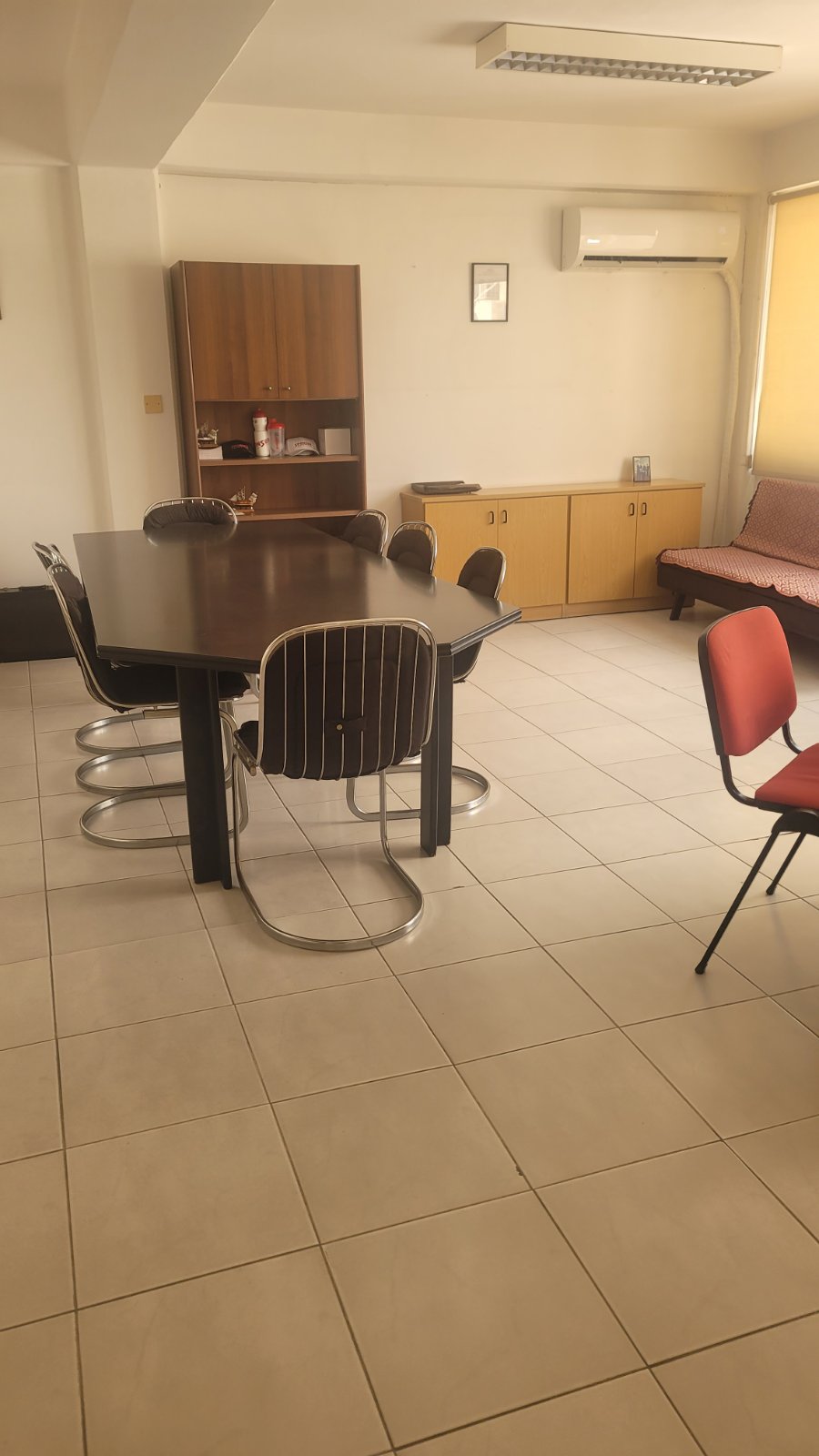 OFFICE IN THE CITY  CENTER