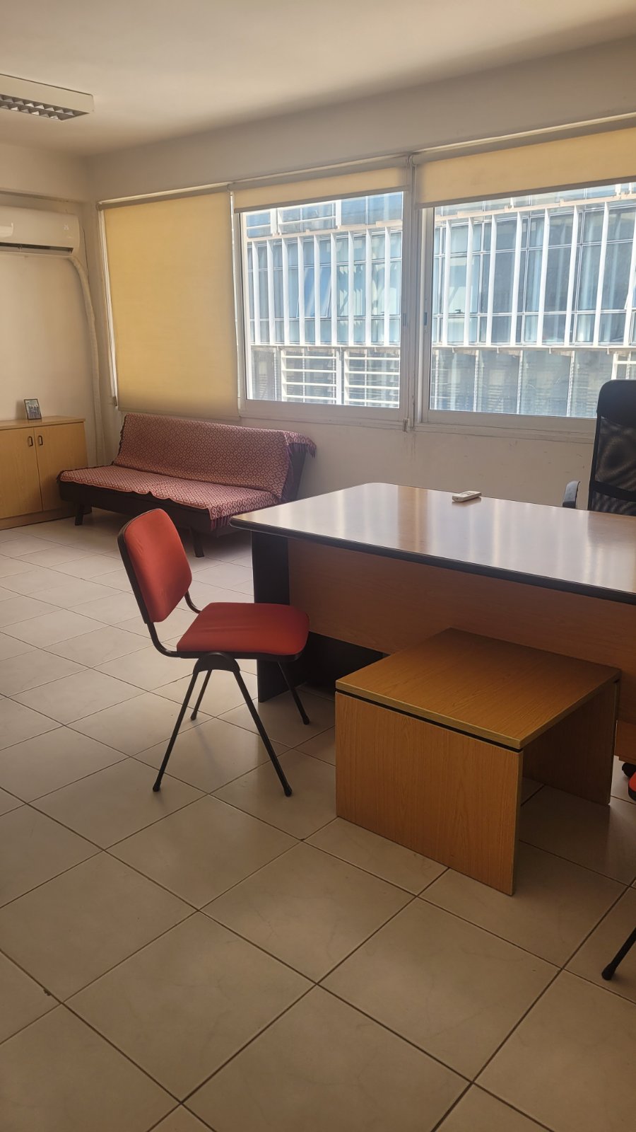 OFFICE IN THE CITY  CENTER