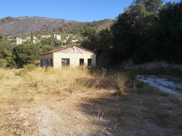 incomplet house at MOUSRE