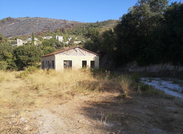 incomplet house at MOUSRE