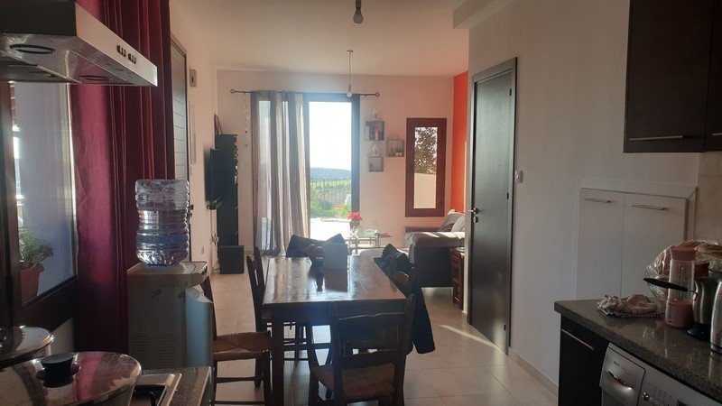 HOUSE FOR SALE IN TOCHNI