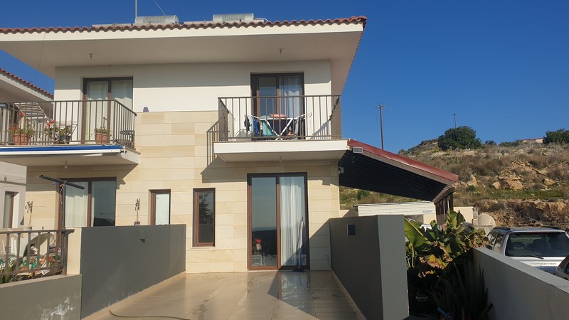 HOUSE FOR SALE IN TOCHNI