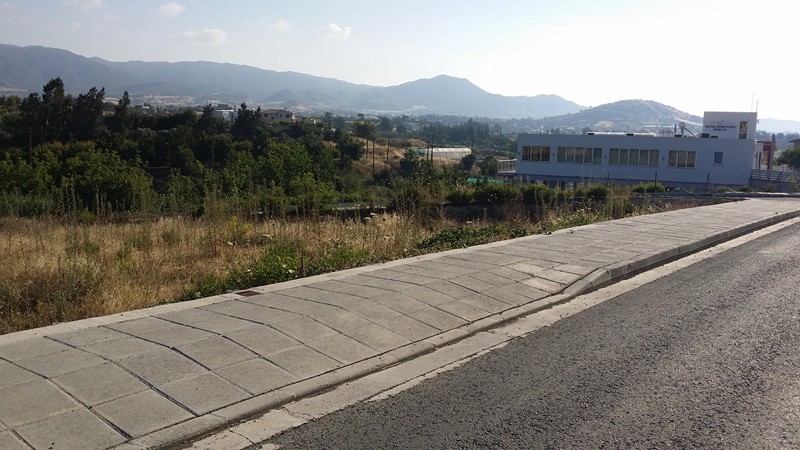 PLOT ON PAREKKLISHIA